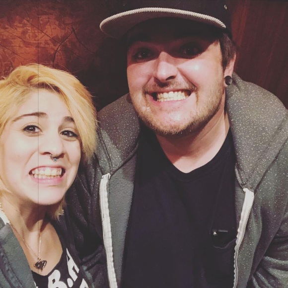 Meet your Posher, TofuTofuTofu - Picture 2 of 4